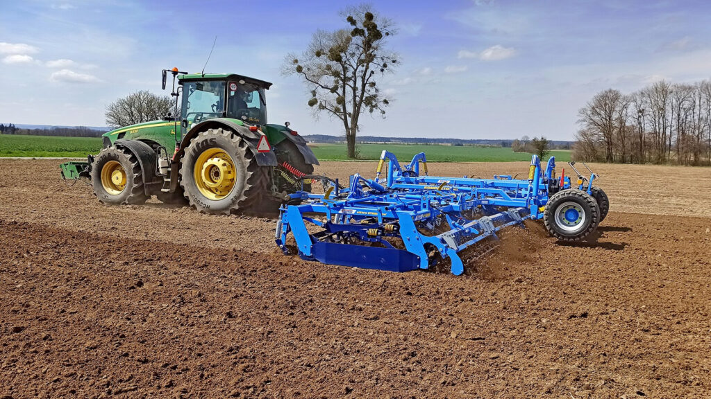 Agregaty uprawowe - przedsiewne